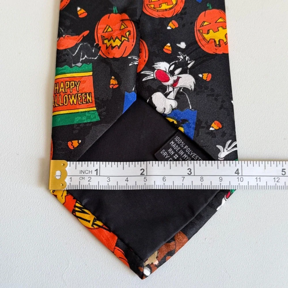 Vintage 1996 Looney Tunes Mania Halloween Necktie Bugs Bunny Taz Black 53